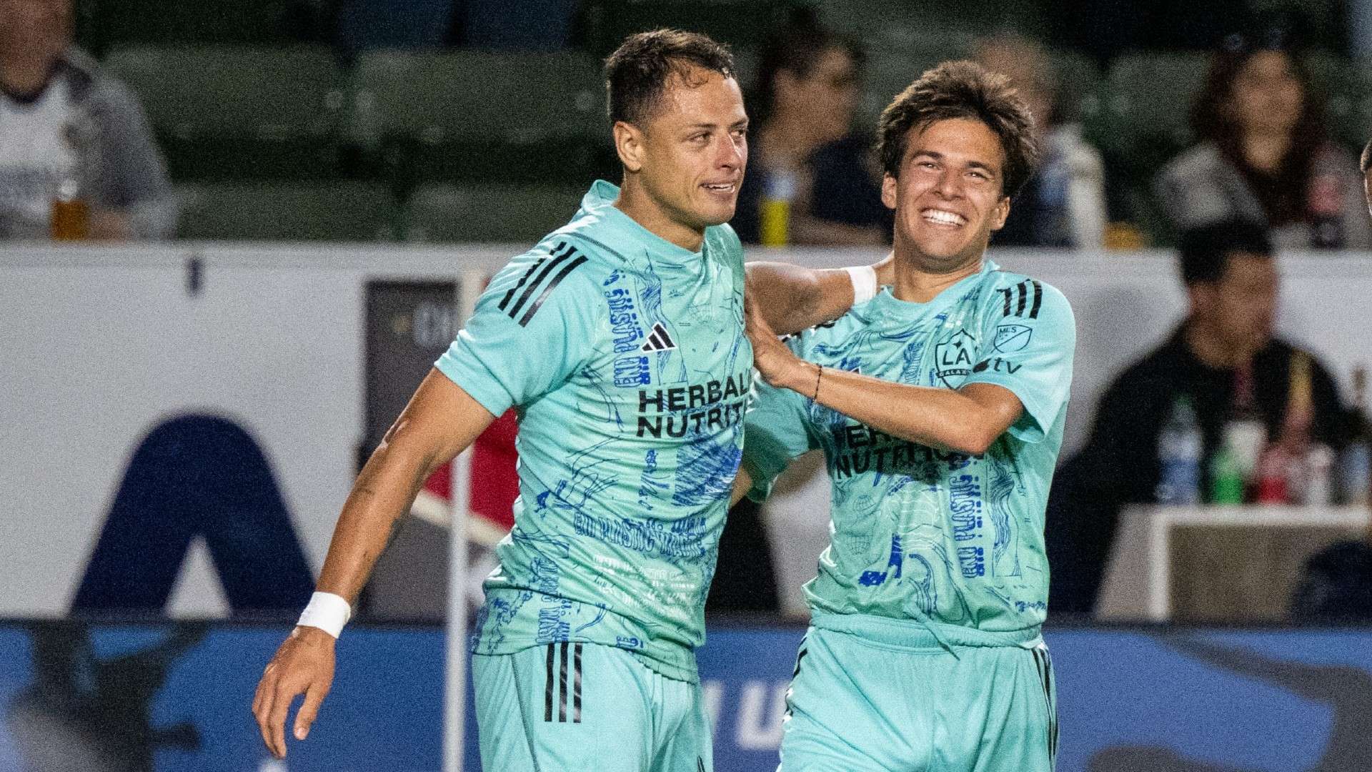 国家队踢球 国家队踢球